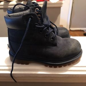 Used toddler Boys navy blue 6 inch Timberlands